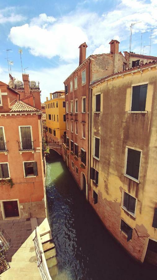 Mansarda Querini Apartment Venice Luaran gambar